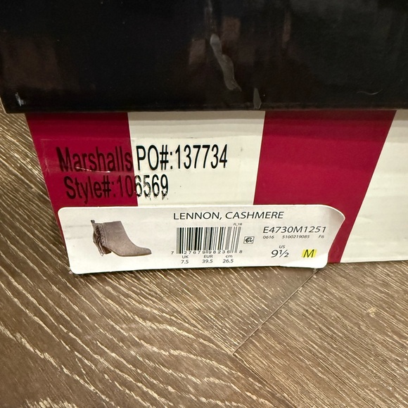 Circus by Sam Edelman gray suede booties with fringe size 9.5 - Picture 4 of 6